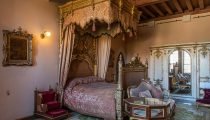 Explore Arundel Castle AdeIGH1
